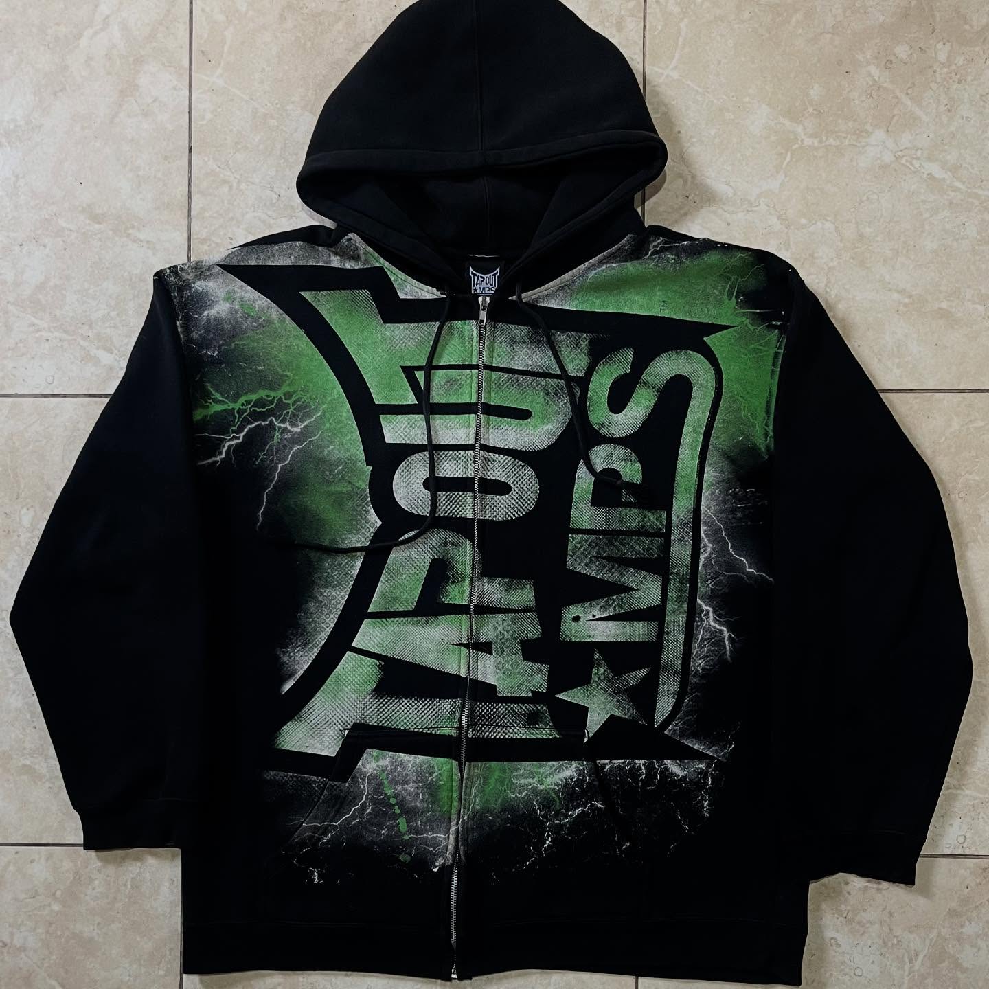 Vintage Green Tapout Print Zip - Streetwear Brand Y2K review and price