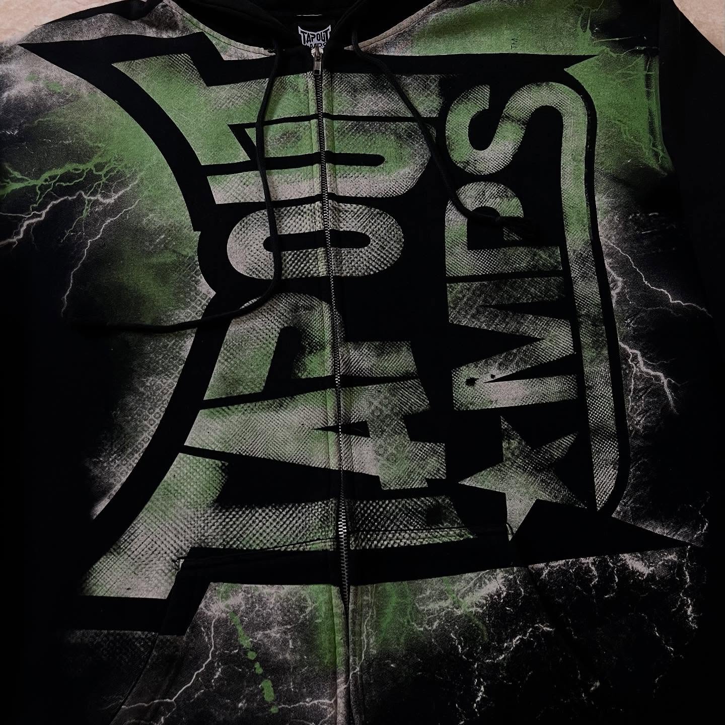 Vintage Green Tapout Print Zip - Streetwear Brand Y2K review and price